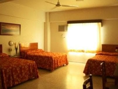 Hotel Delfines - a 2 calles del Acuario Veracruz photo 3