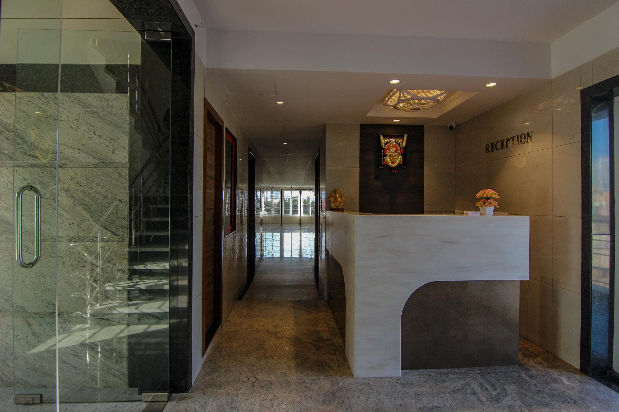 RR Mount Elite Suites photo 5