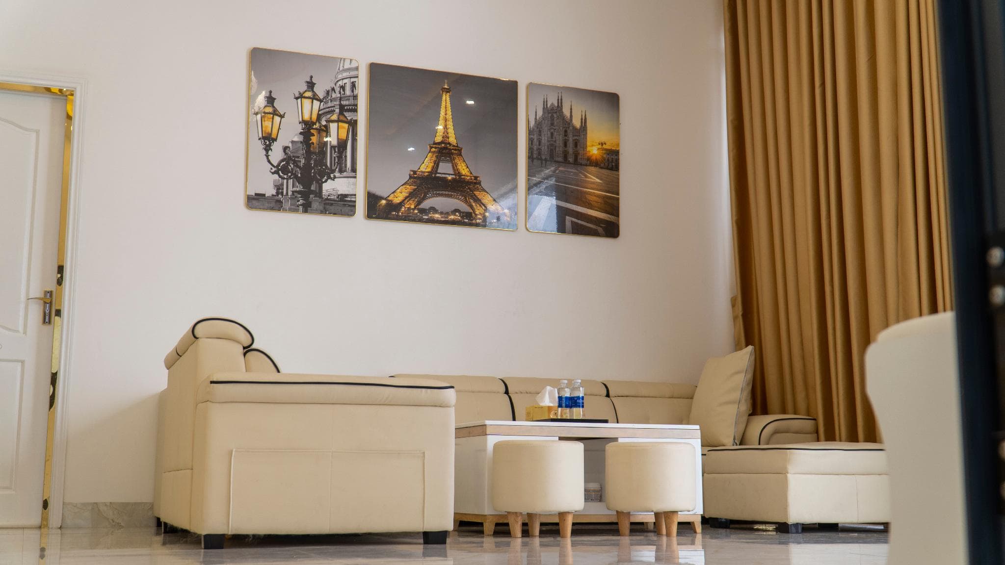 PARADISE Hotel & Homestay photo 4