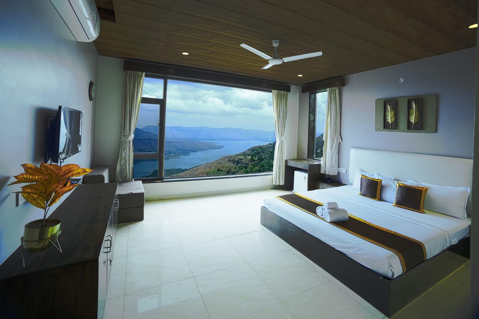 Useeka Resort