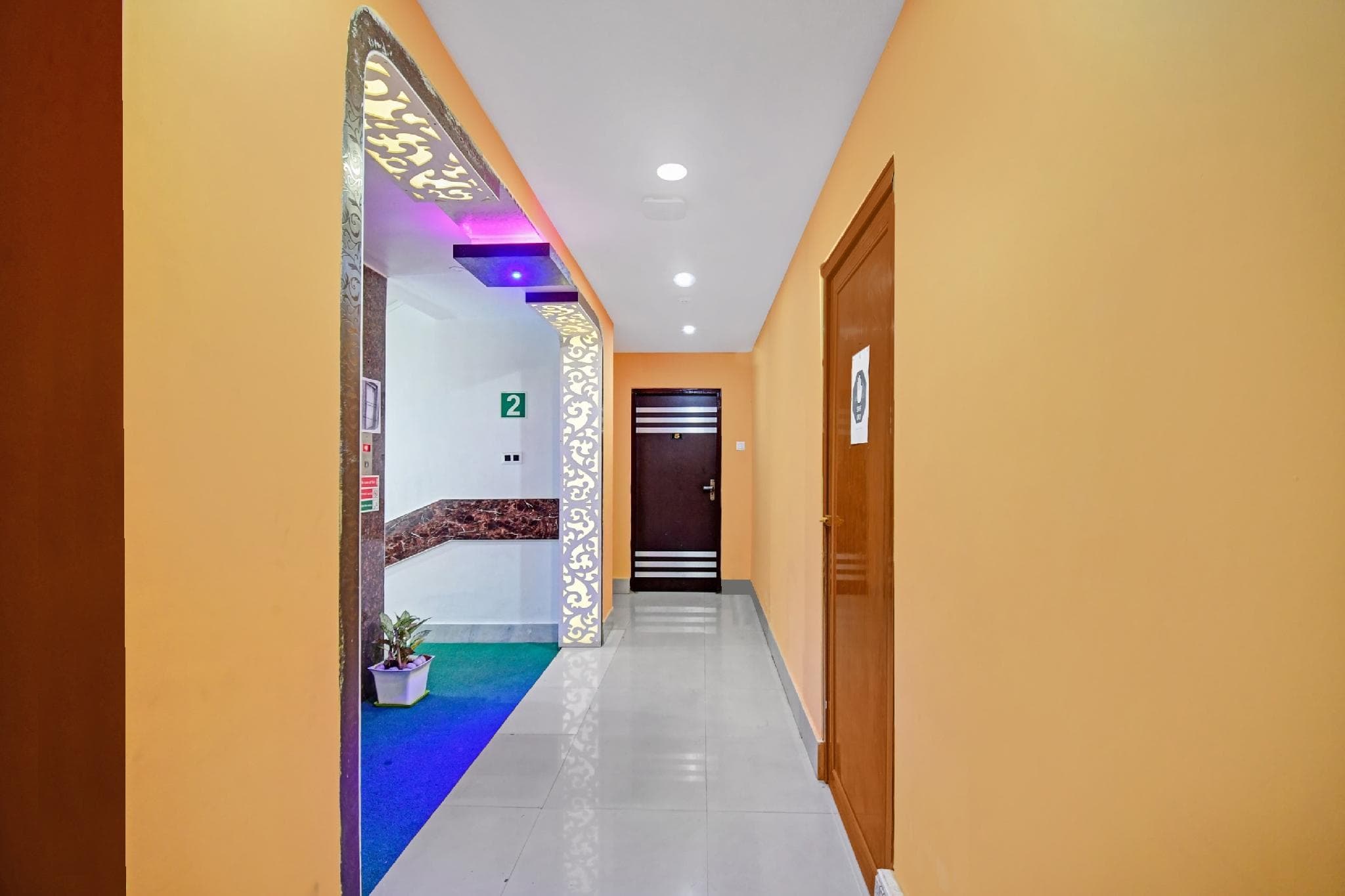 Hotel O by OYO Tower Shanavi Inn photo 3