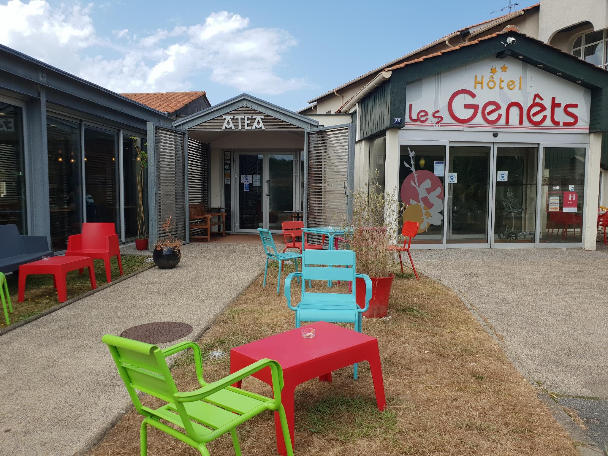 Hotel LES GENETS - Restaurant ATEA