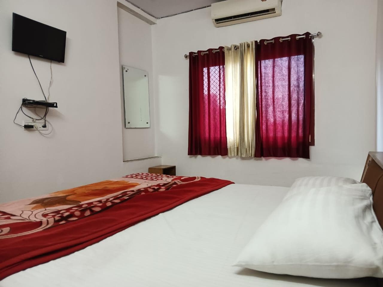 HOTEL SHREE PRAYAG photo 4