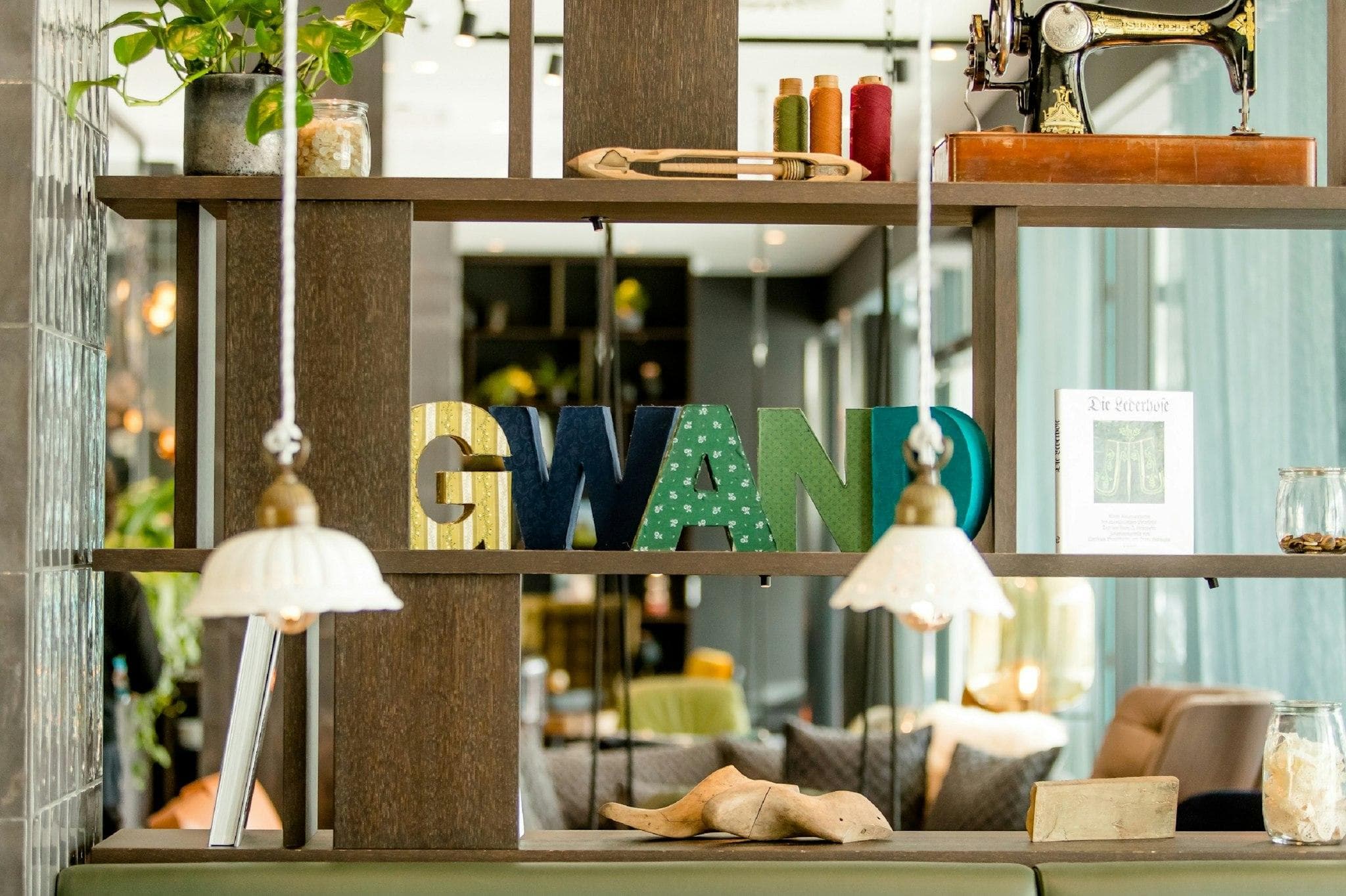 Motel One Salzburg-Sud photo 4
