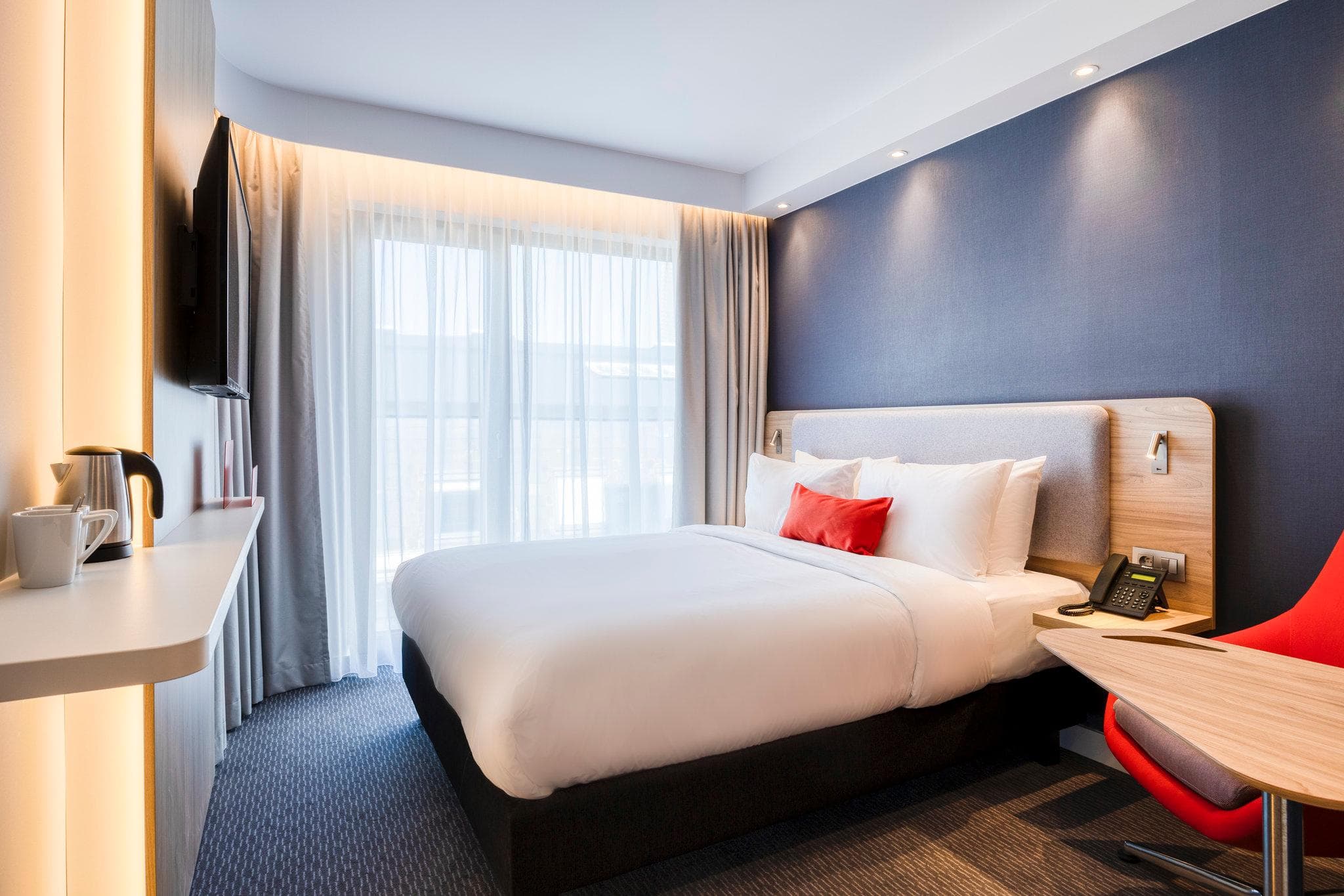 Holiday Inn Express Antwerp - City Centre By IHG photo 2