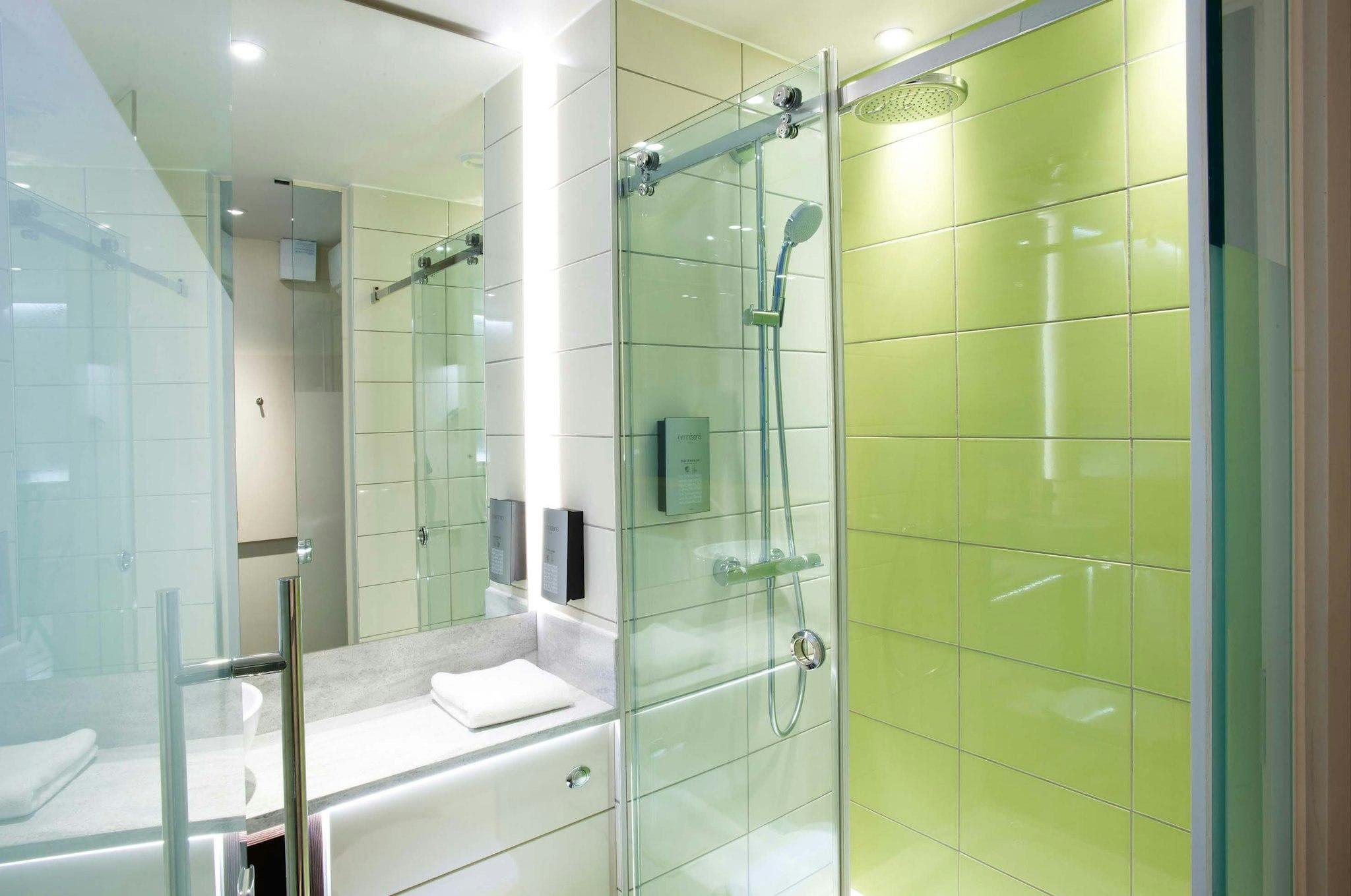 hub by Premier Inn London West Brompton photo 2