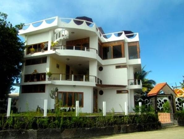 Hotel La Laguna Galapagos