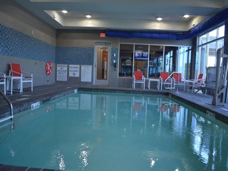 Holiday Inn Express Hotel & Suites Knoxville By IHG photo 4