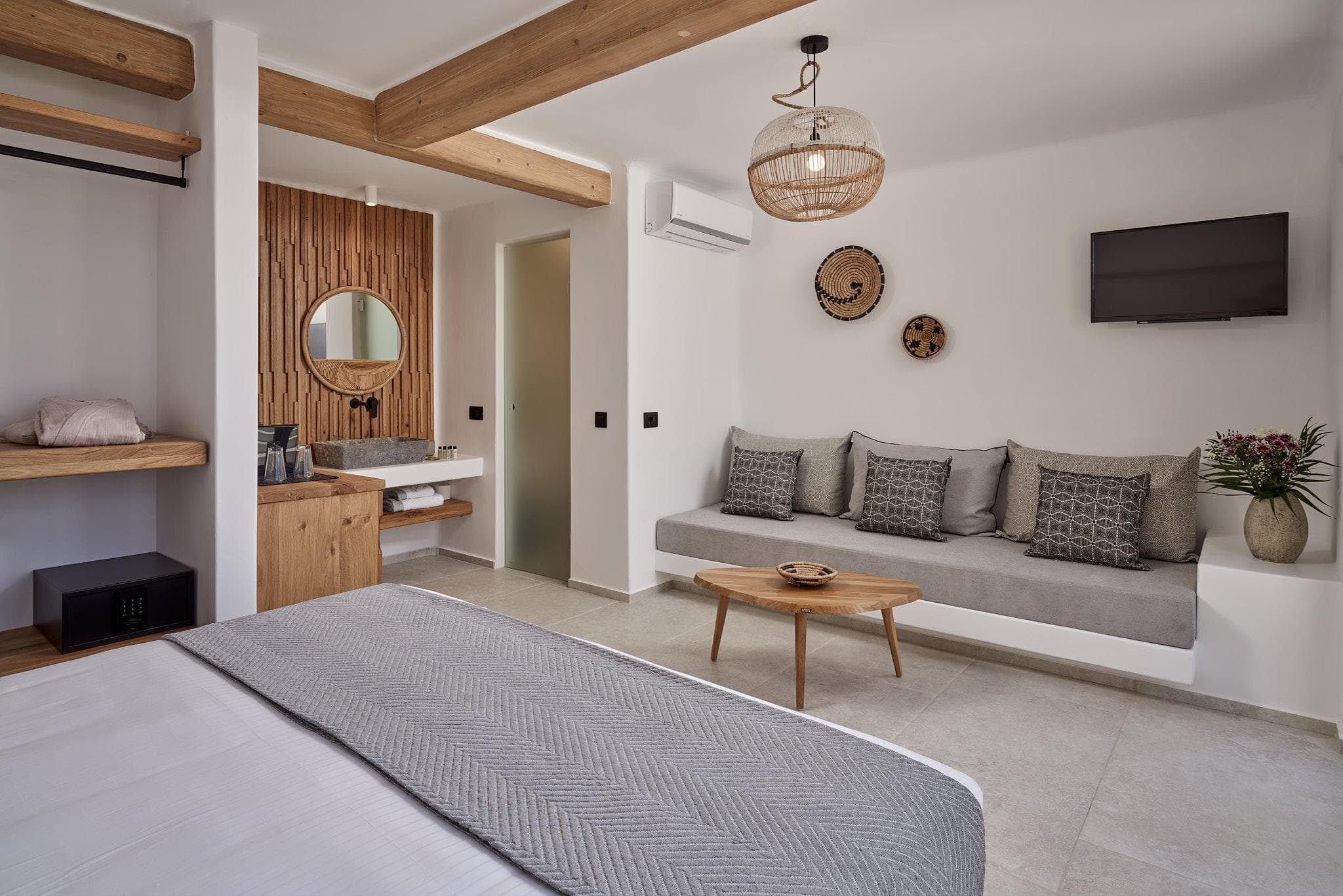 Ionic Suites Mykonos photo 5