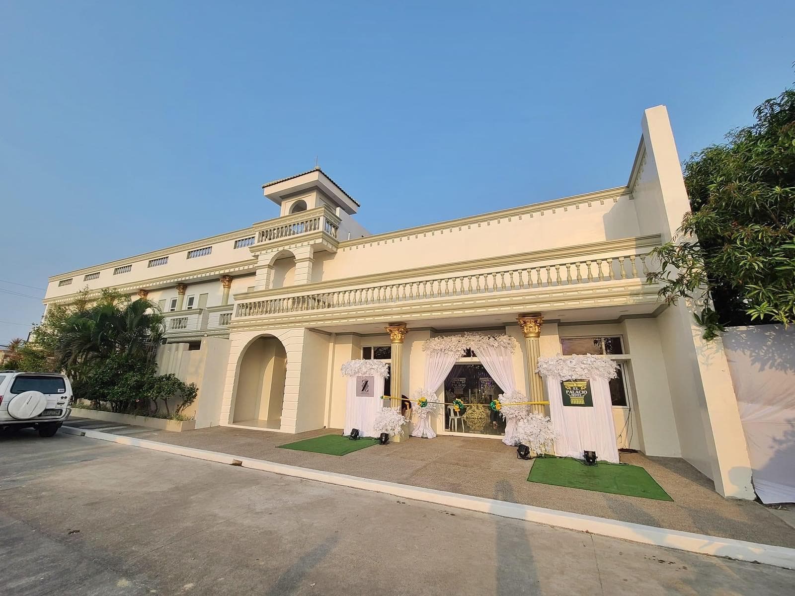 El Palacio Hotel & Resort photo 4