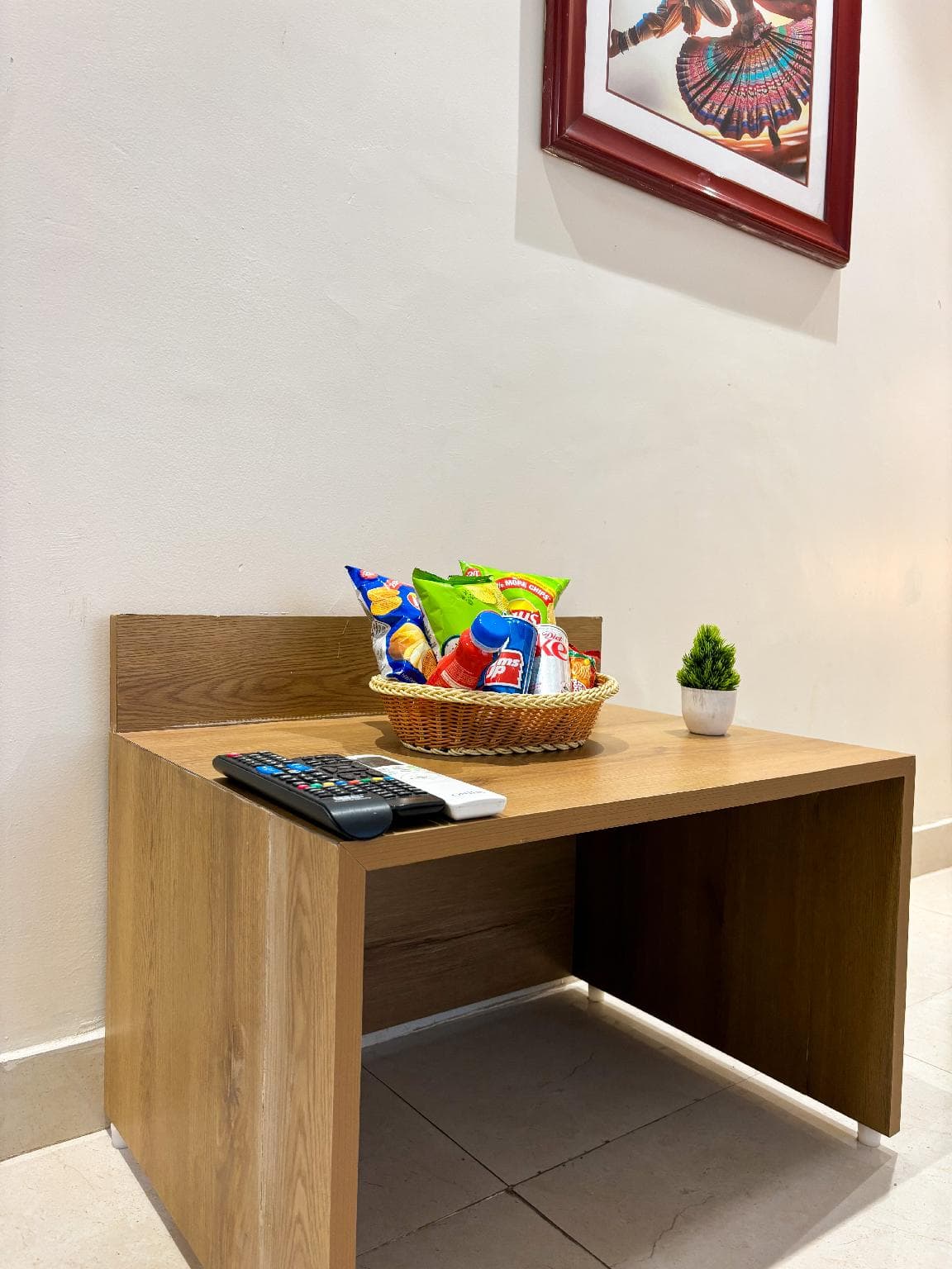 Qotel Comfort AT Residency Kaushambi Anand Vihar photo 4
