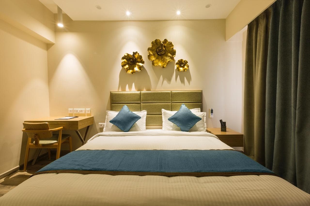 Floressa Randa Business Hotel photo 2