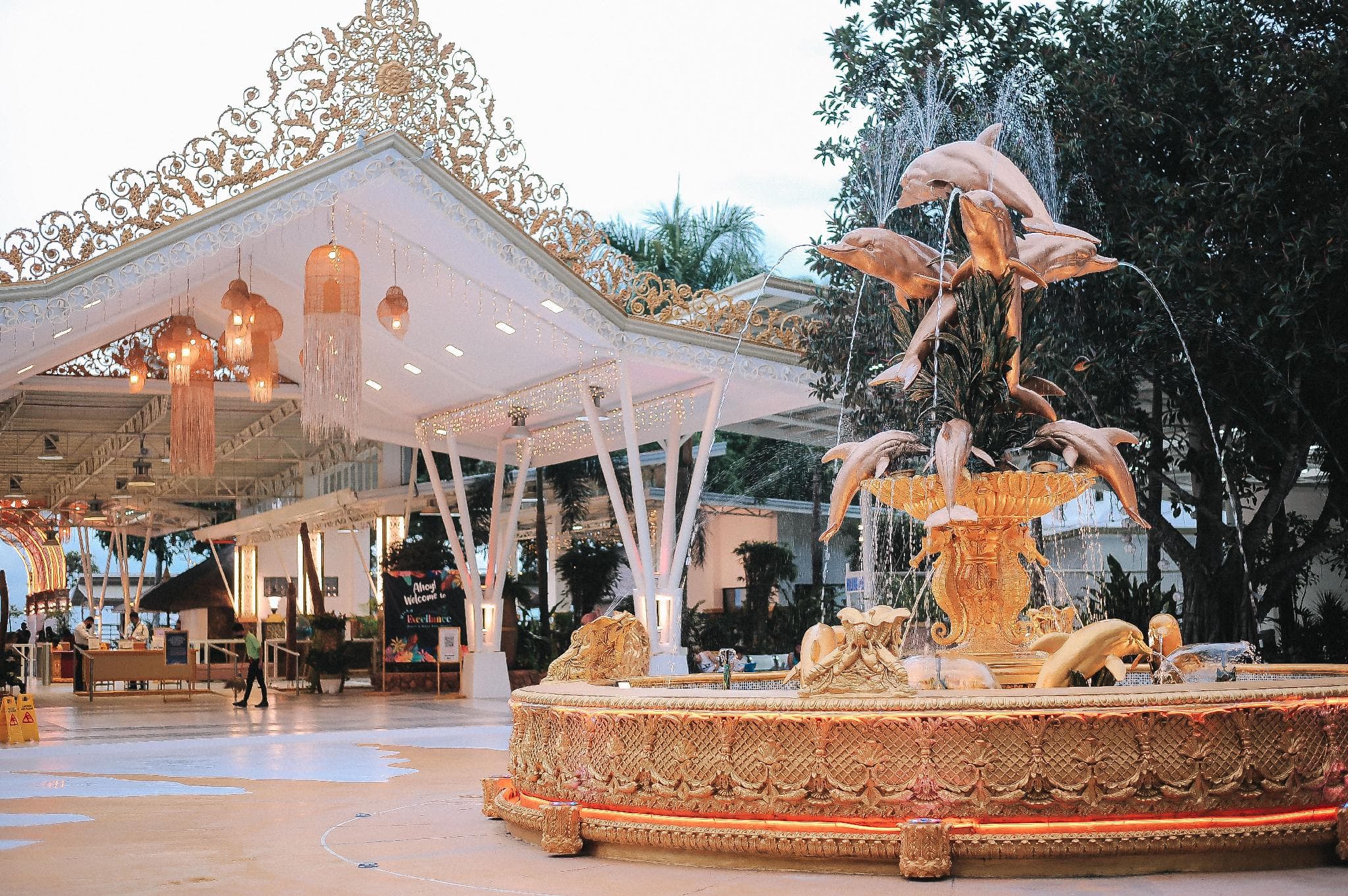 VILLA EXCELLANCE BEACH AND WAVE POOL RESORT photo 3