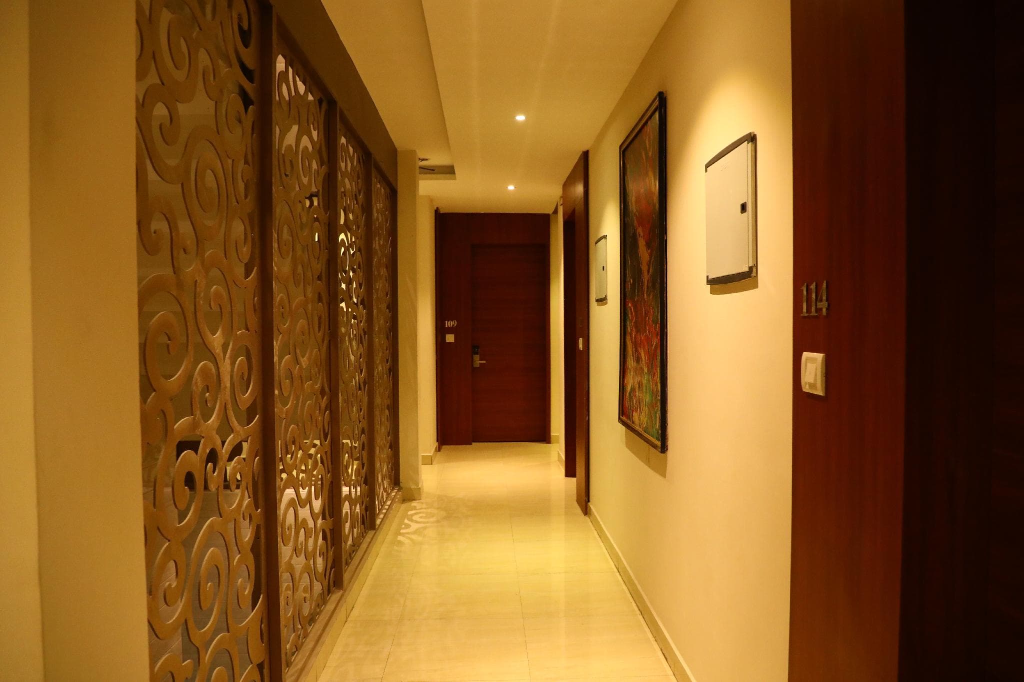 AVENUE HOTEL photo 3