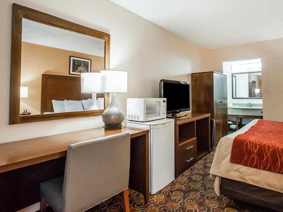 Comfort Inn Downtown Nashville - Music City Center photo 2