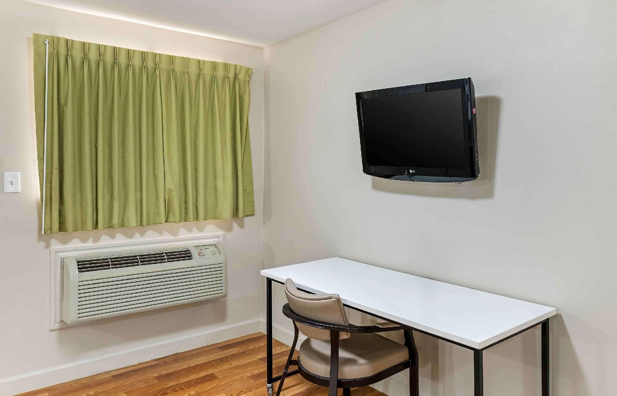 Extended Stay America Select Suites - Odessa photo 2