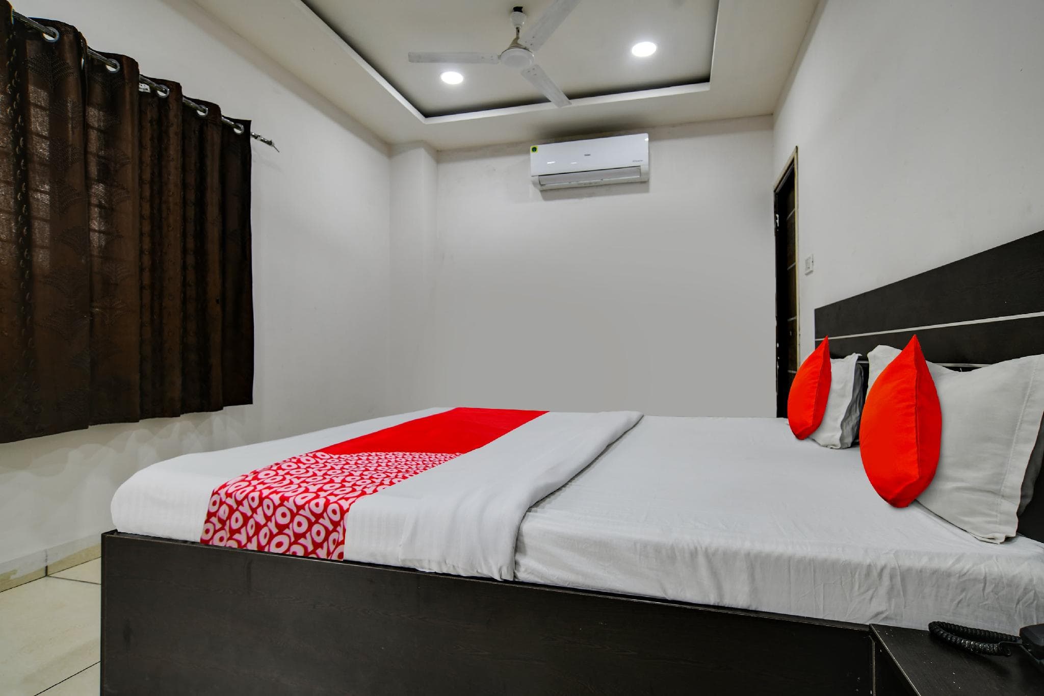 OYO Flagship Hotel Zoyo photo 2