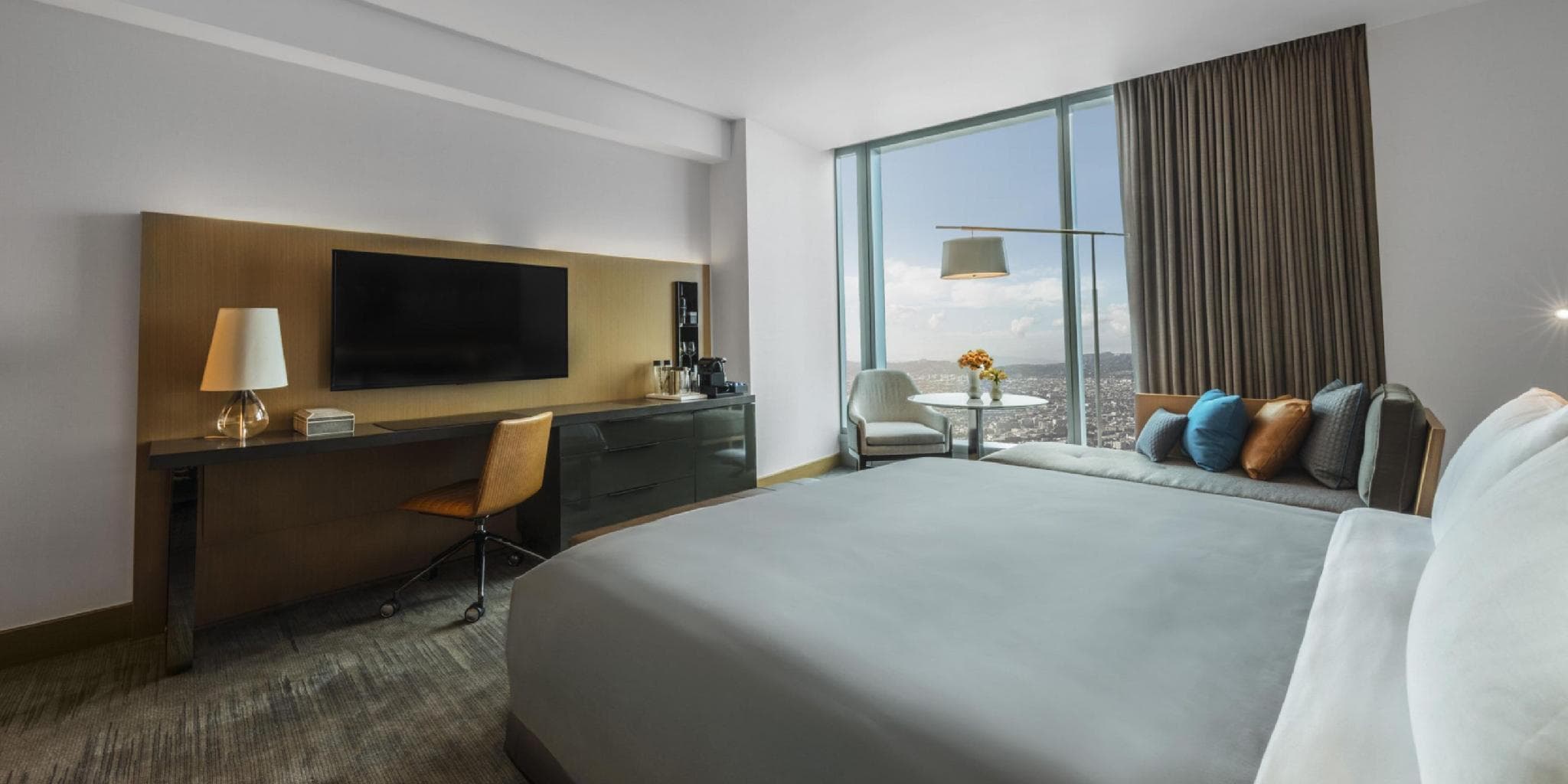 InterContinental - Los Angeles Downtown By IHG photo 2