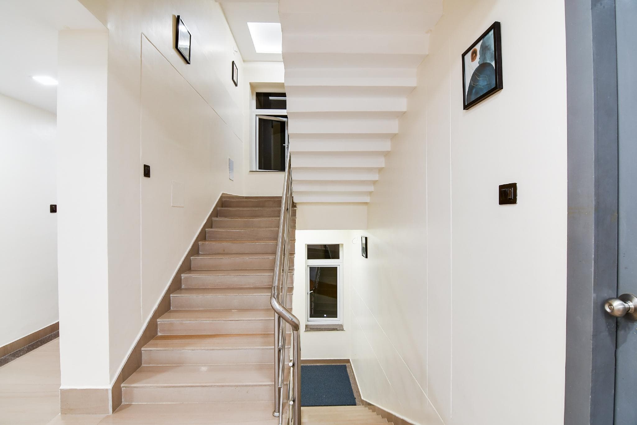Super Townhouse Oak Sayhallo Ecstasy photo 4