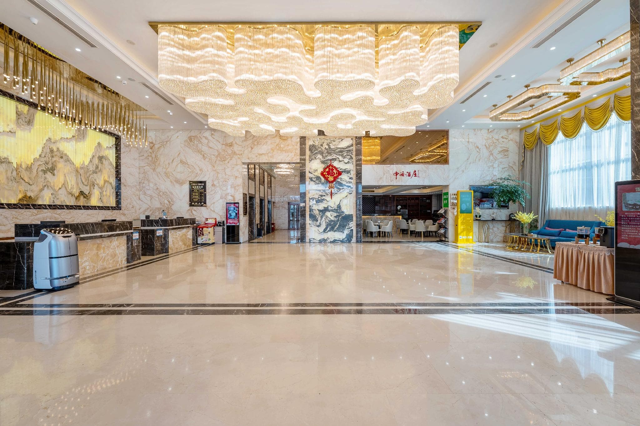 Qingdao Ruiya Zhongyi Hotel photo 2