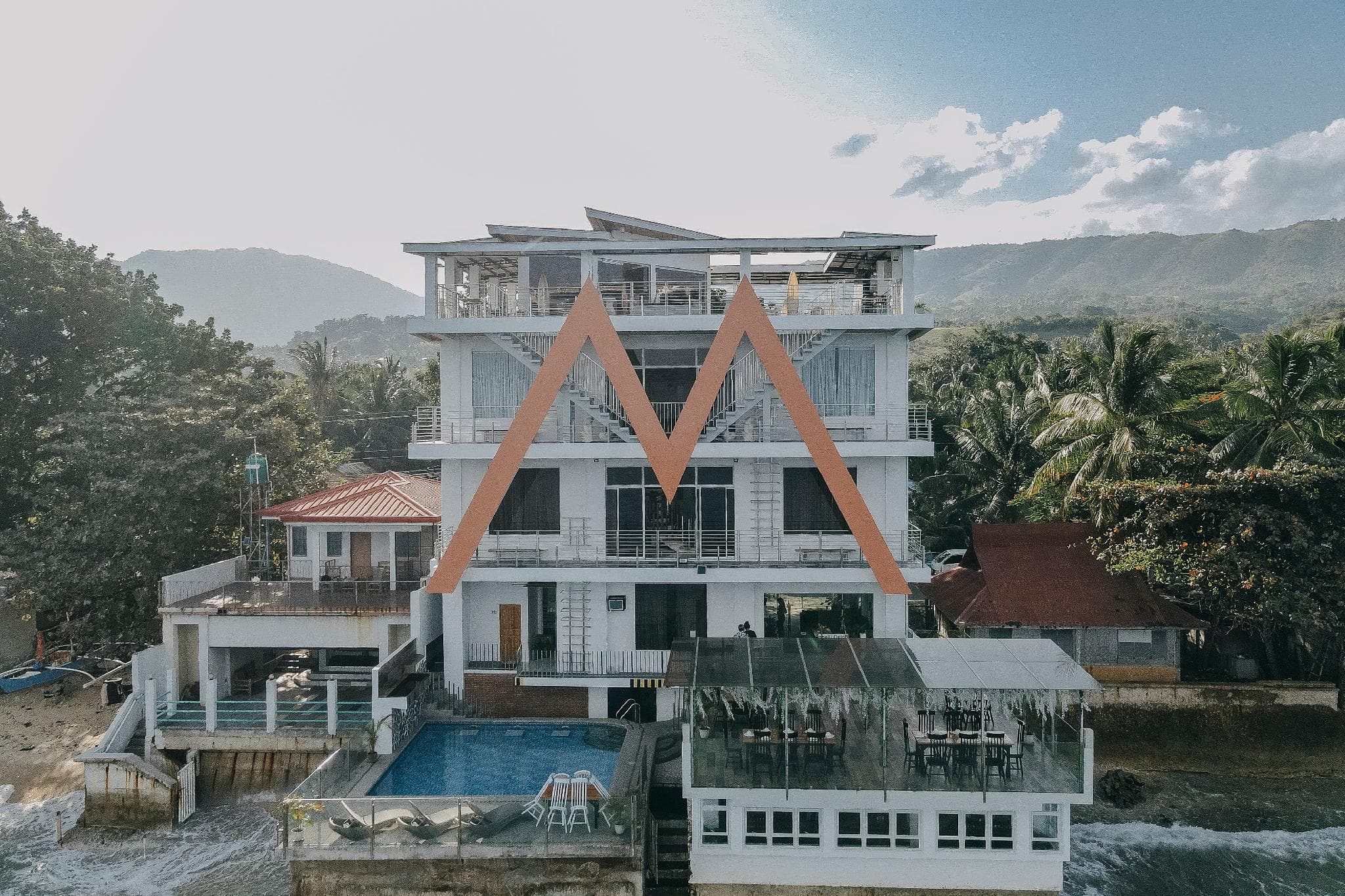 The Marc Vannelli Oslob photo 3