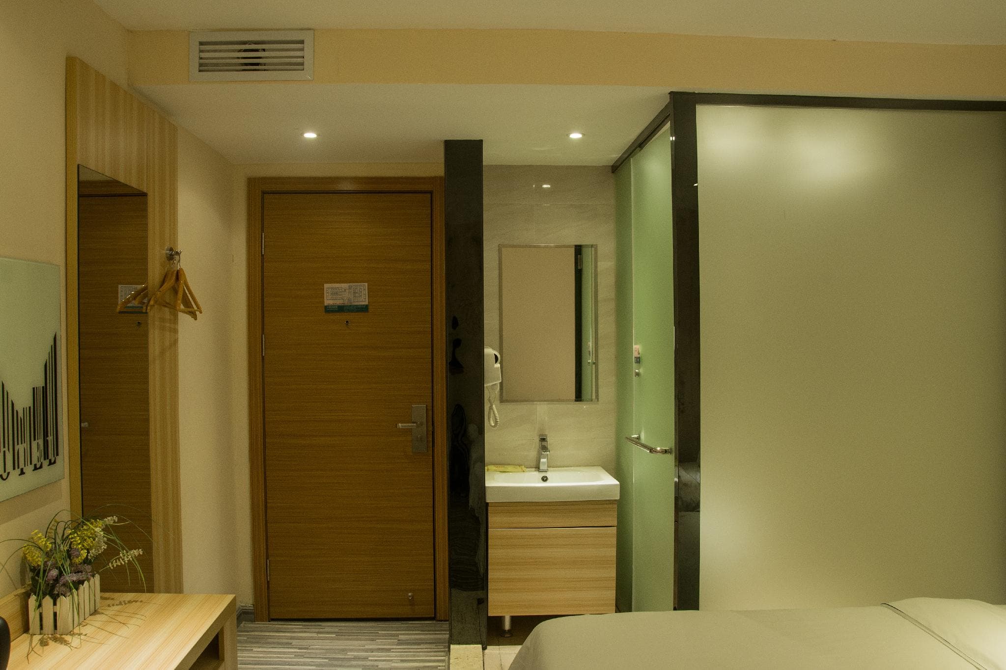 Shangxiajiu City Express Hotel photo 5