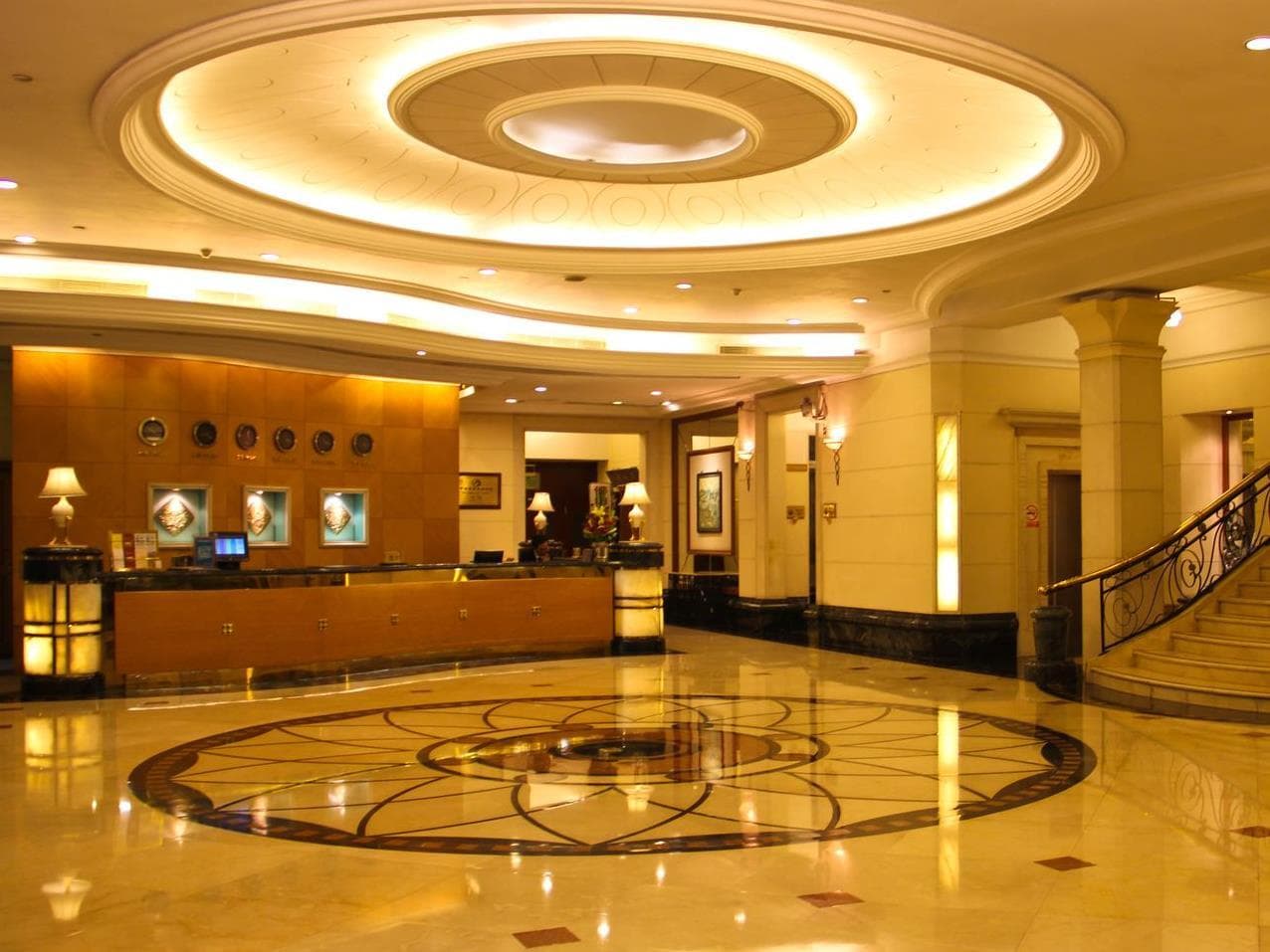 Carrianna Hotel photo 3