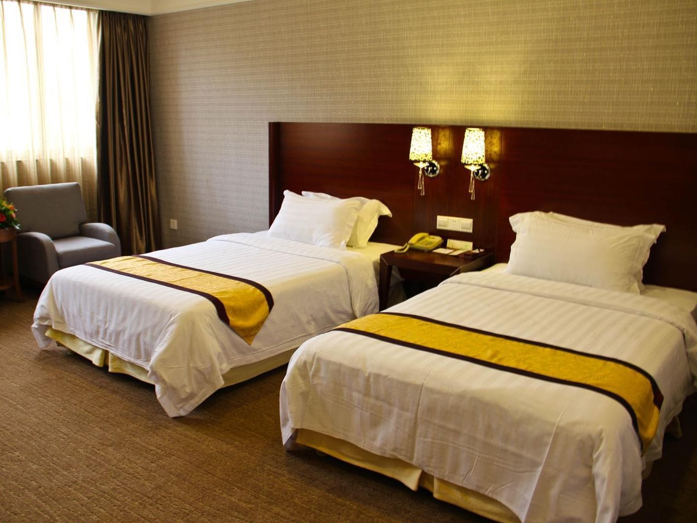 Carrianna Hotel photo 2
