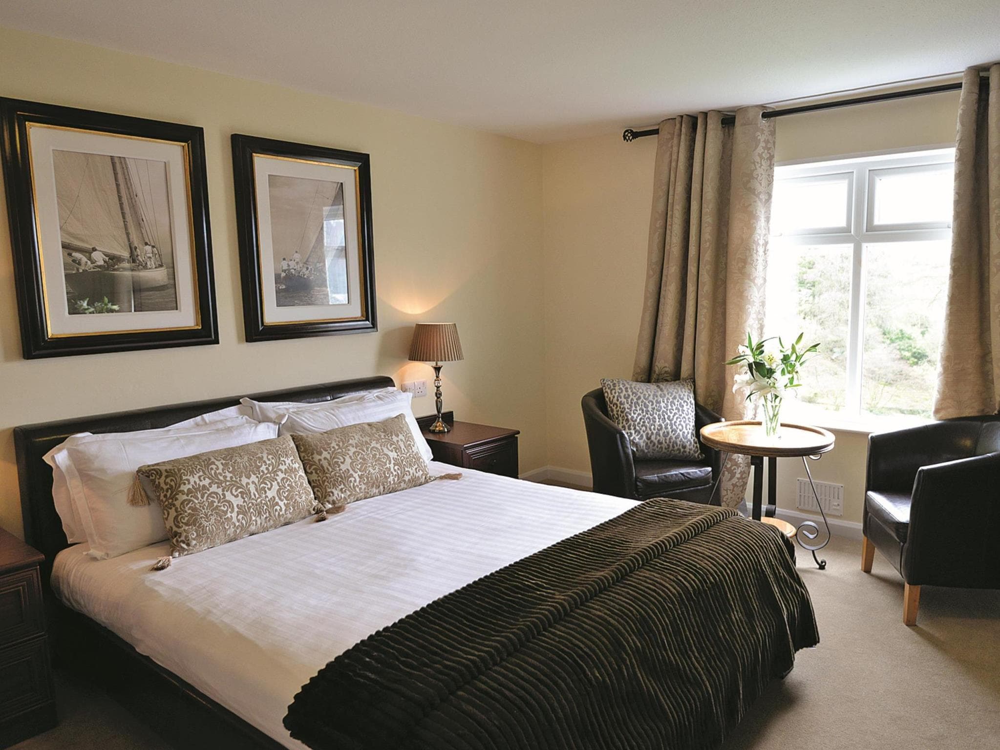 Lakes Hotel & Spa photo 2