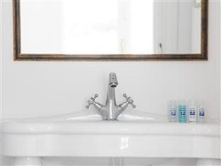 Aether Boutique Stay photo 3