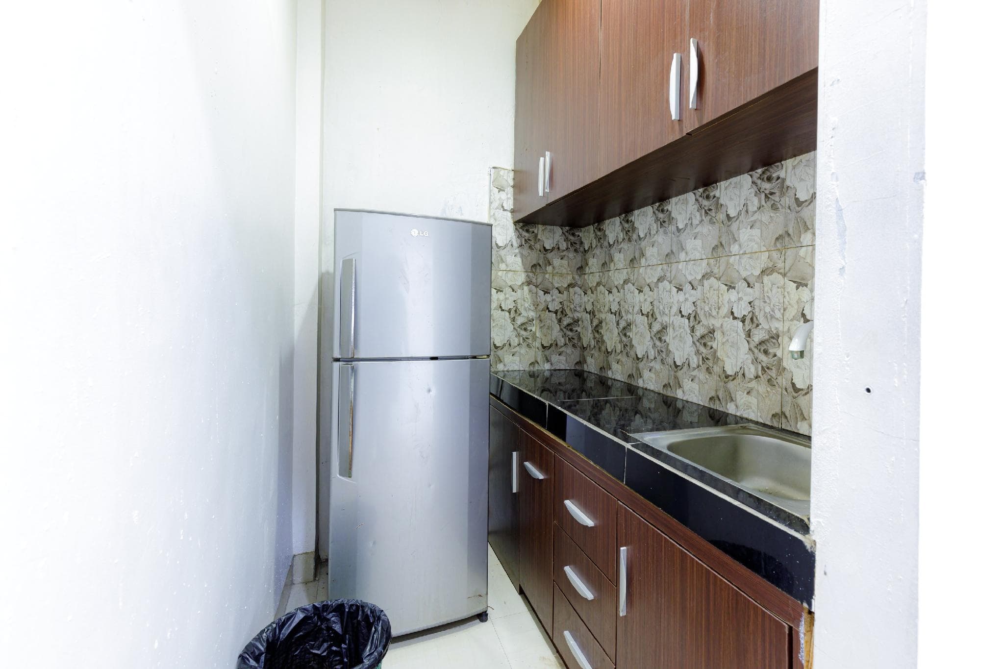 Urbanview SRB Near Mall Ciputra Cibubur photo 4