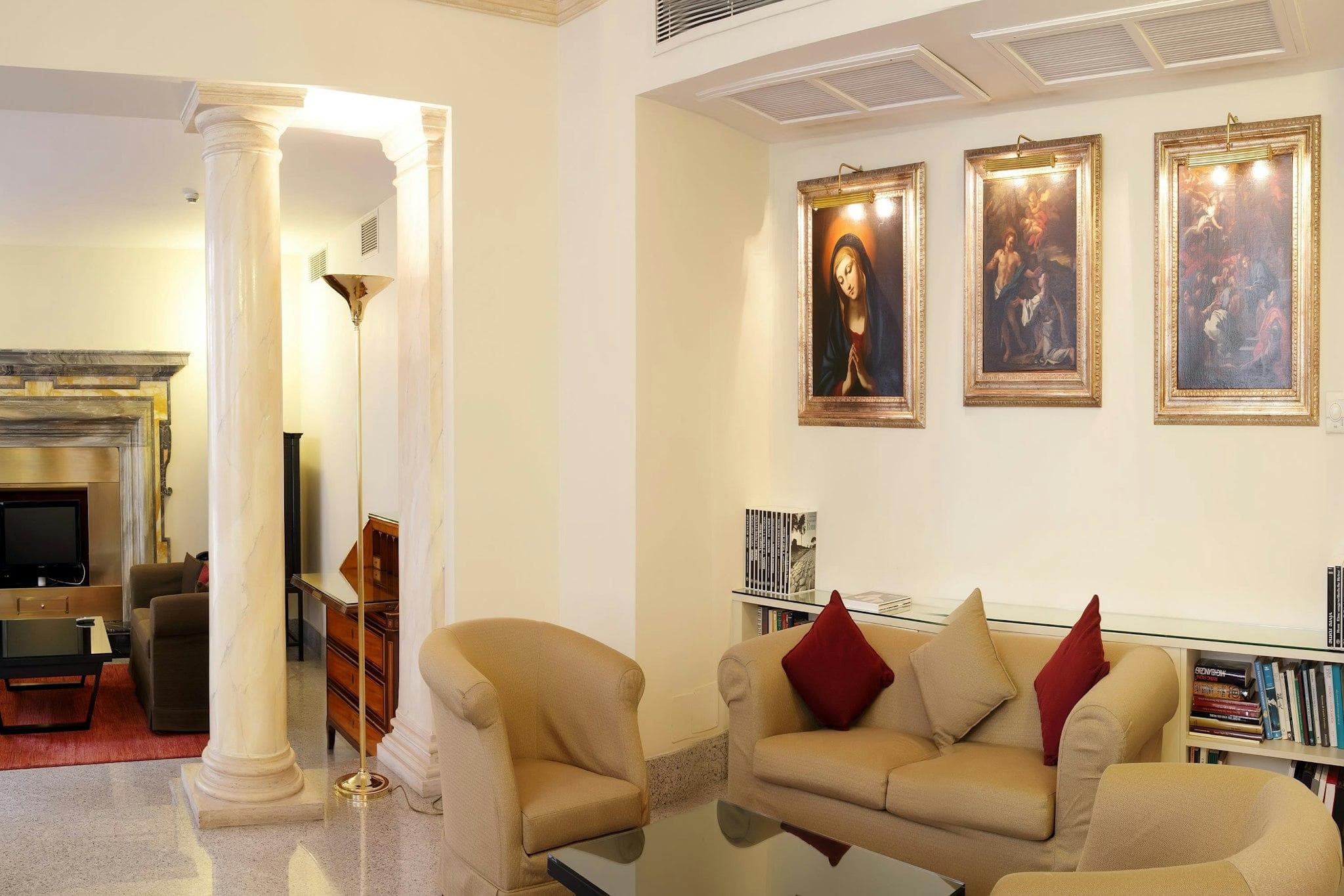 Hotel Albergo Santa Chiara photo 5