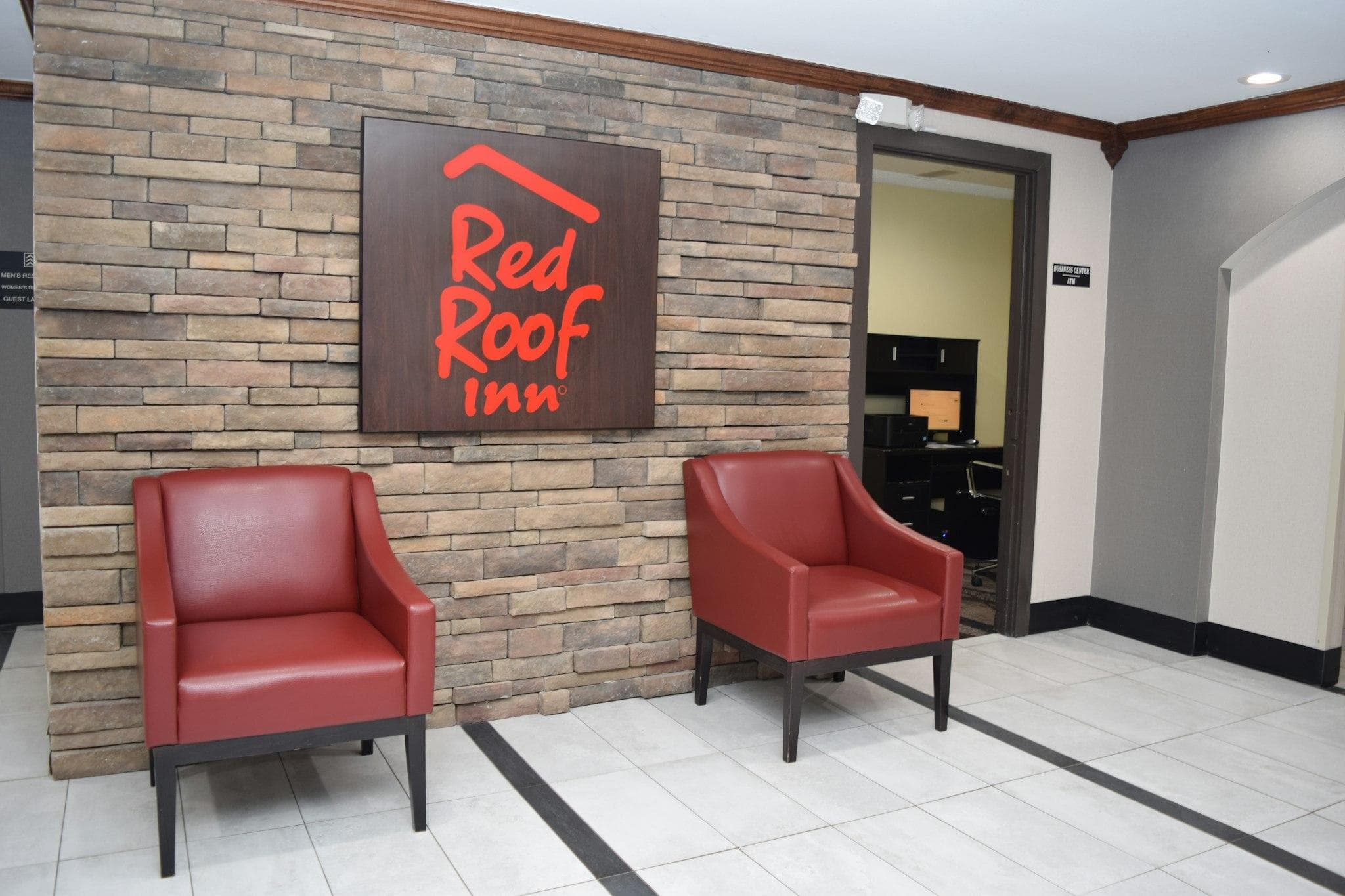 Red Roof Inn Batavia photo 5