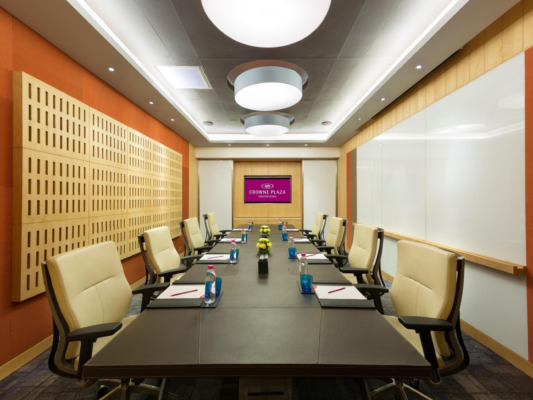 Crowne Plaza Greater Noida By IHG photo 5