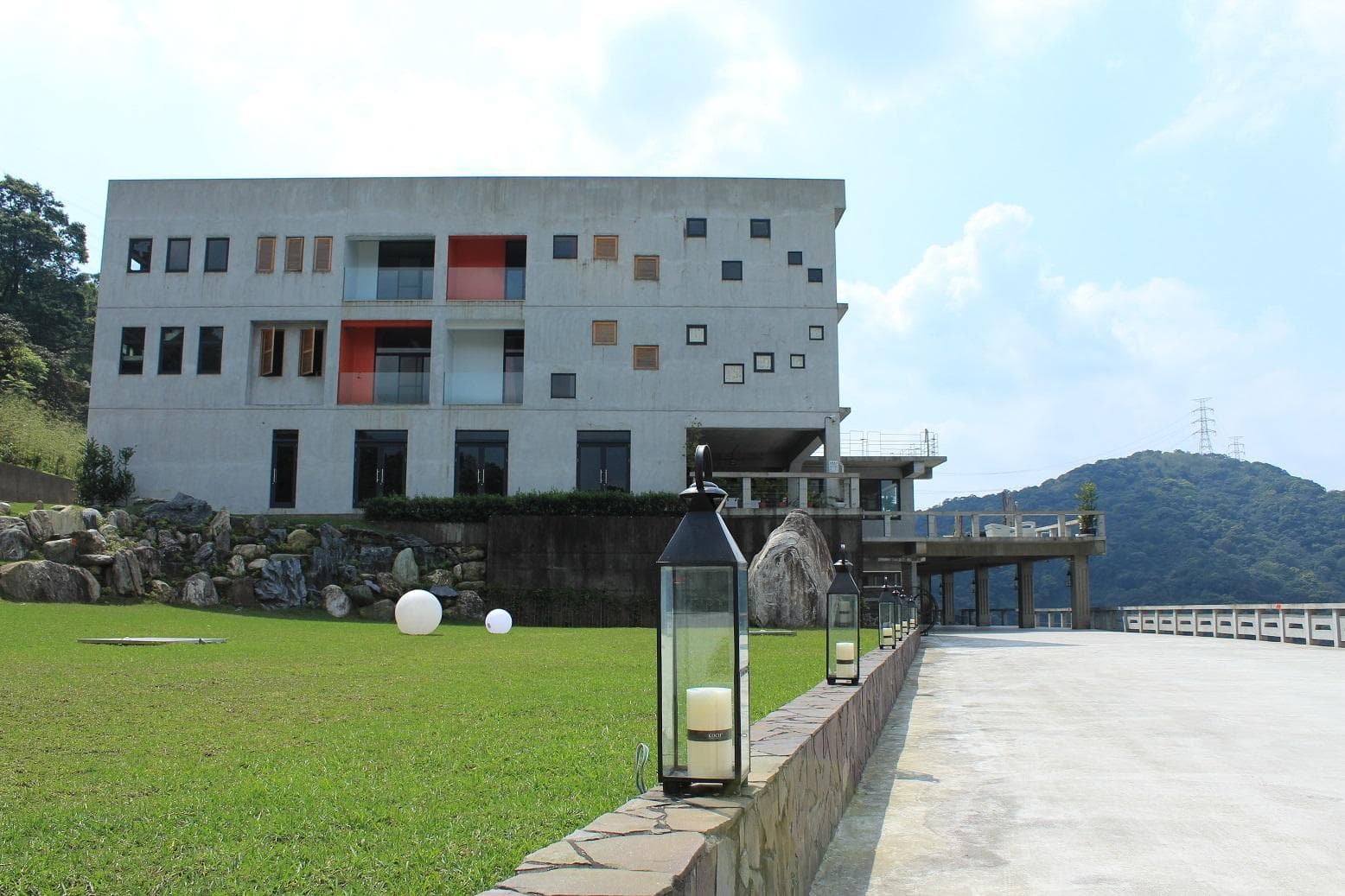 Loft17 Resort