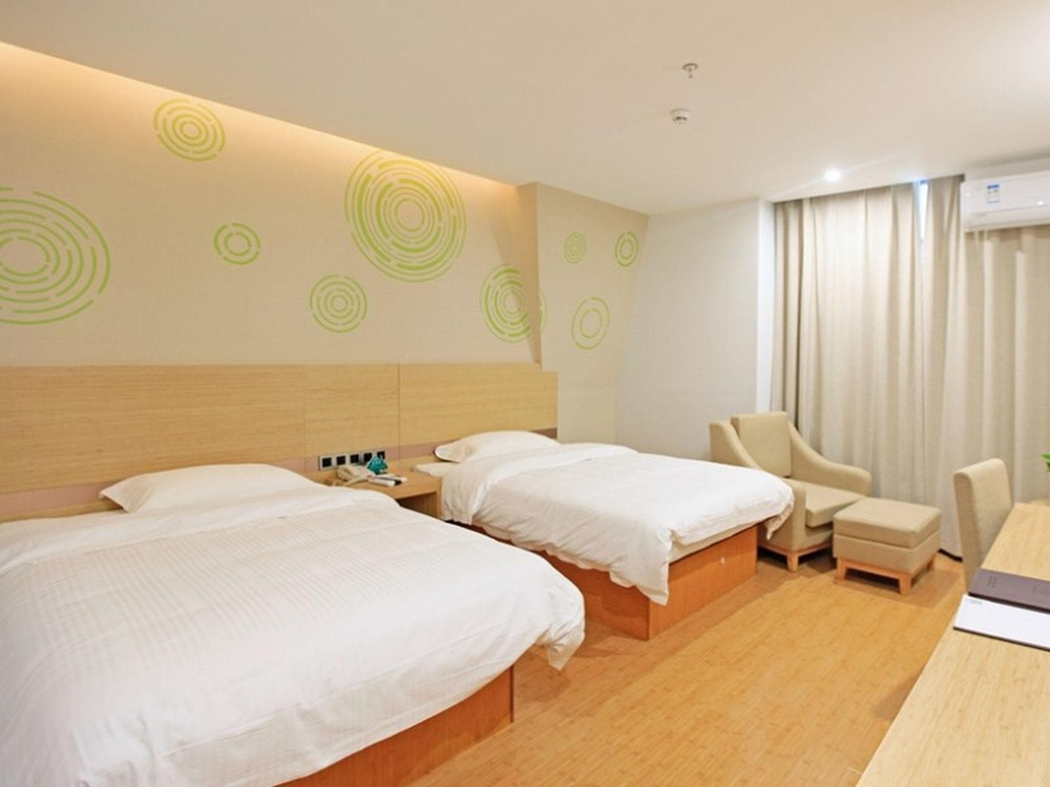GreenTree Inn Anqing Duxiu Avenue Greenland Metropolis Express Hotel photo 4