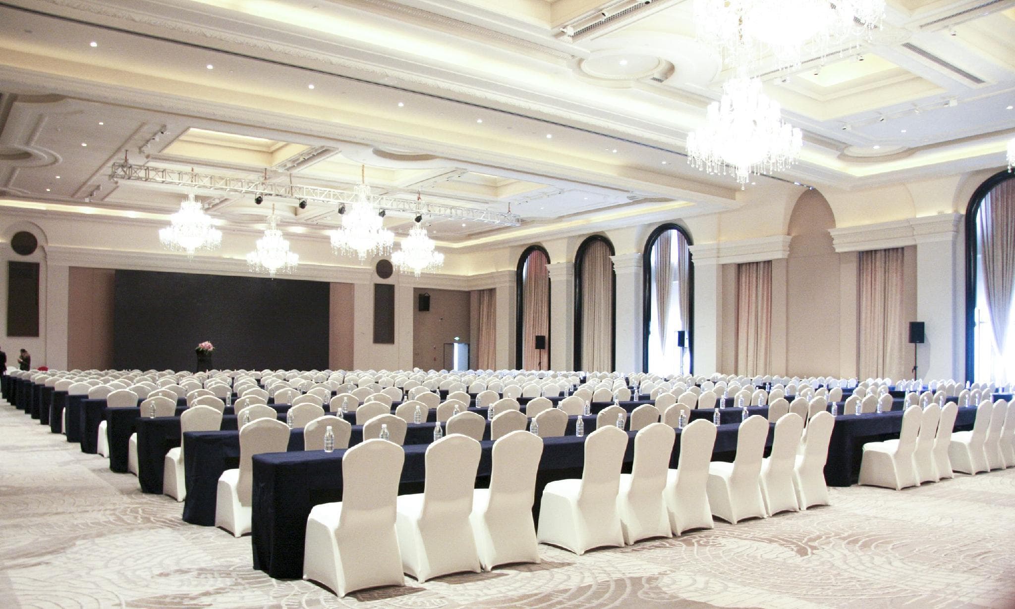 Grand New Century Hotel Yixing photo 3