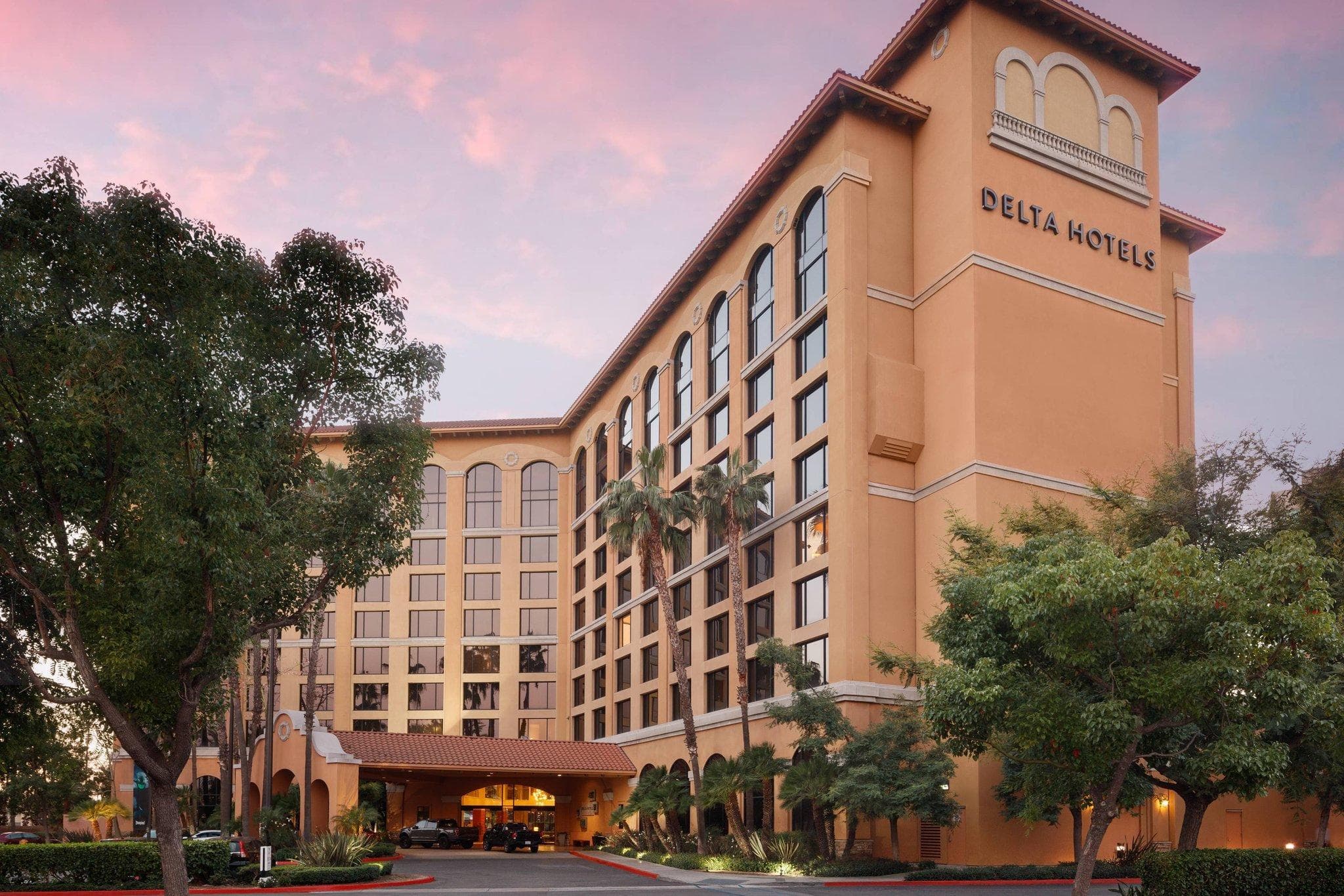 Delta Hotels Anaheim Garden Grove