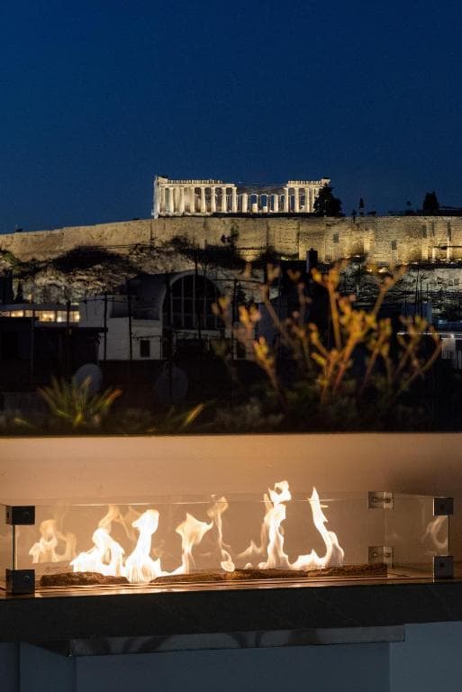 Koniama Acropolis photo 4
