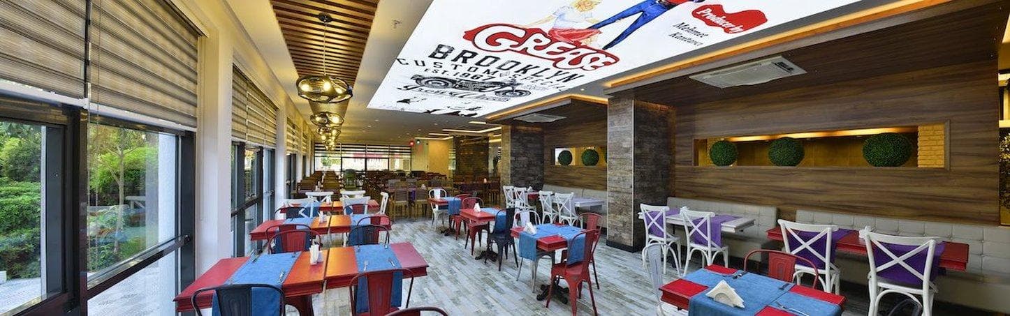 White City Beach Hotel photo 4