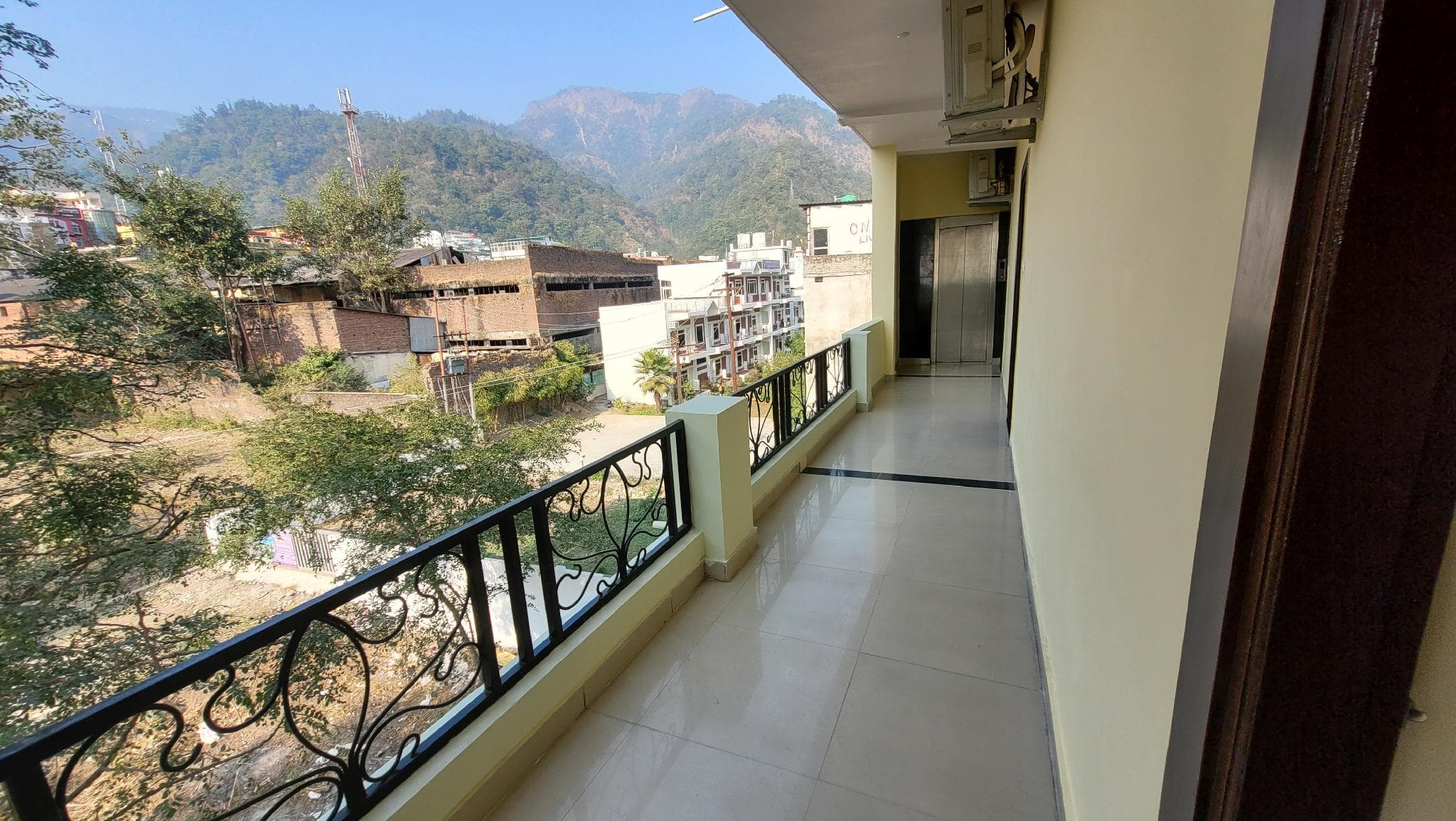 Hotel Keshav Nandan - By The Shivaay photo 5