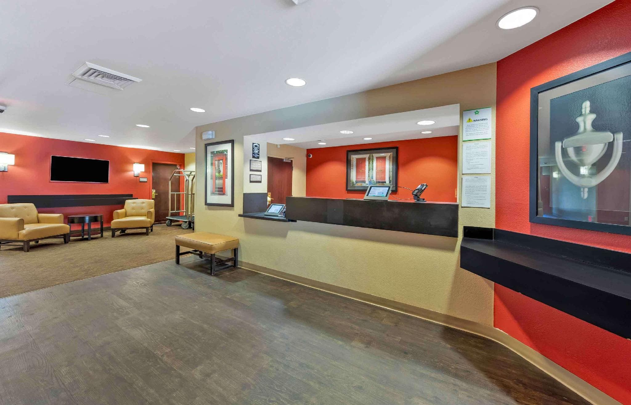 Extended Stay America Select Suites - St. Louis - Westport - East Lackland Rd. photo 3