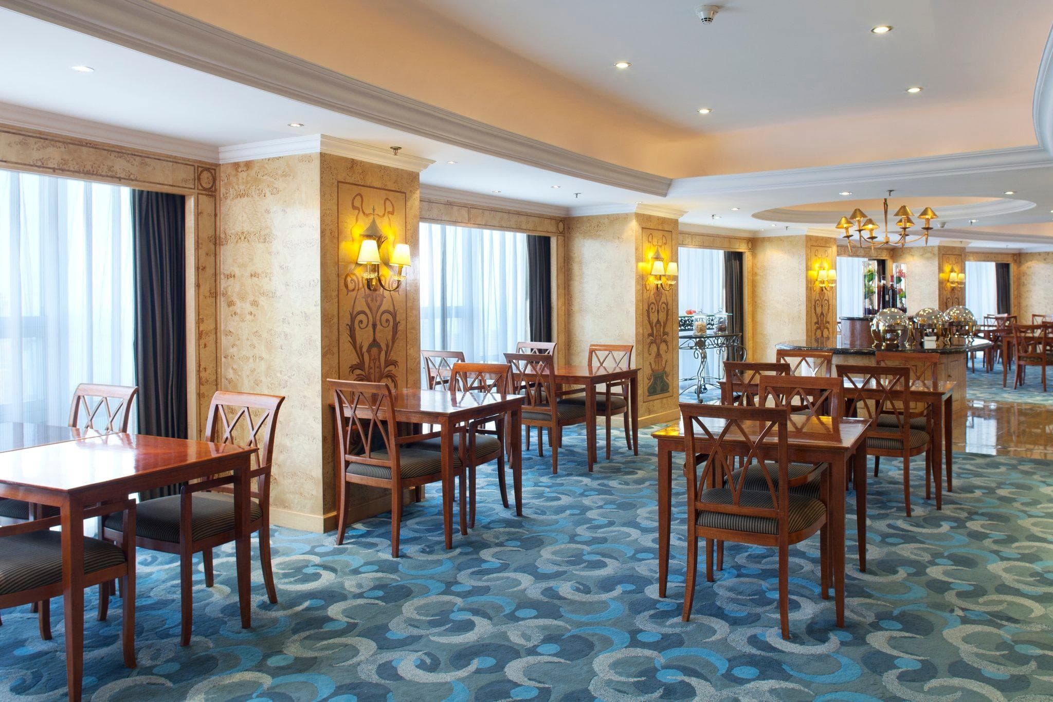 Crowne Plaza Qingdao By IHG photo 4