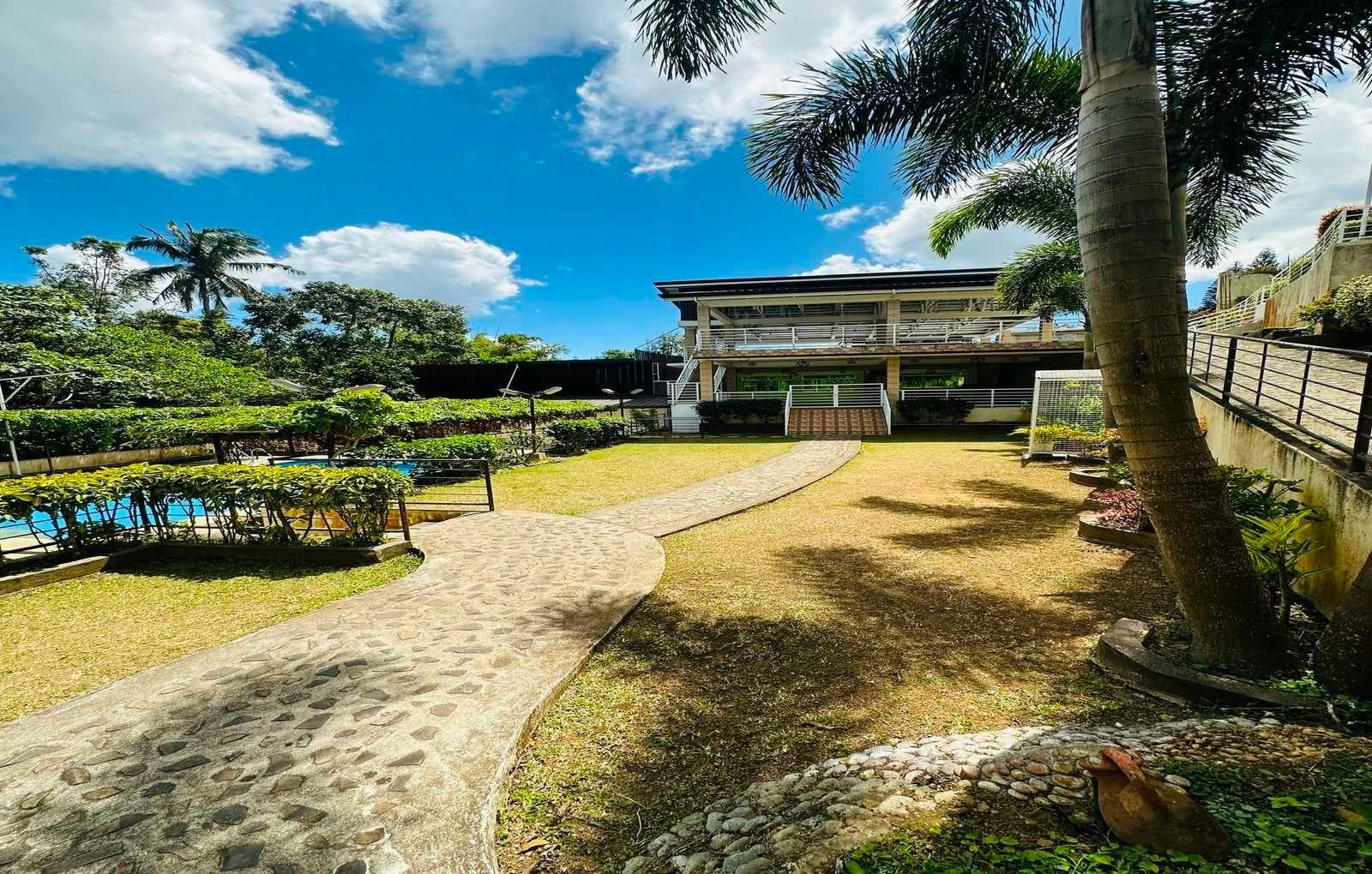 OYO 1067 Villa Sofia At Silang