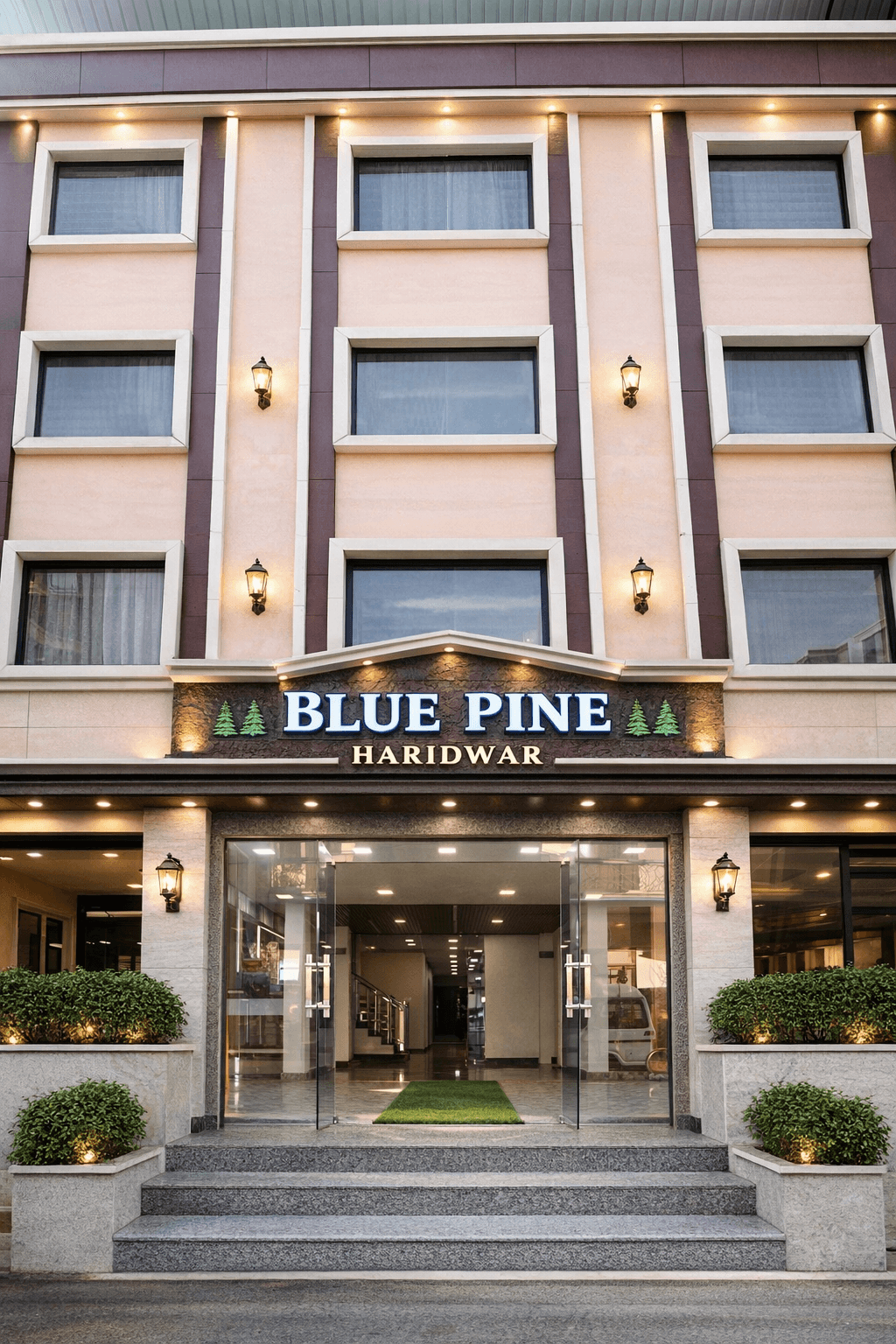 Hotel Blue Pine – Har Ki Pauri Road