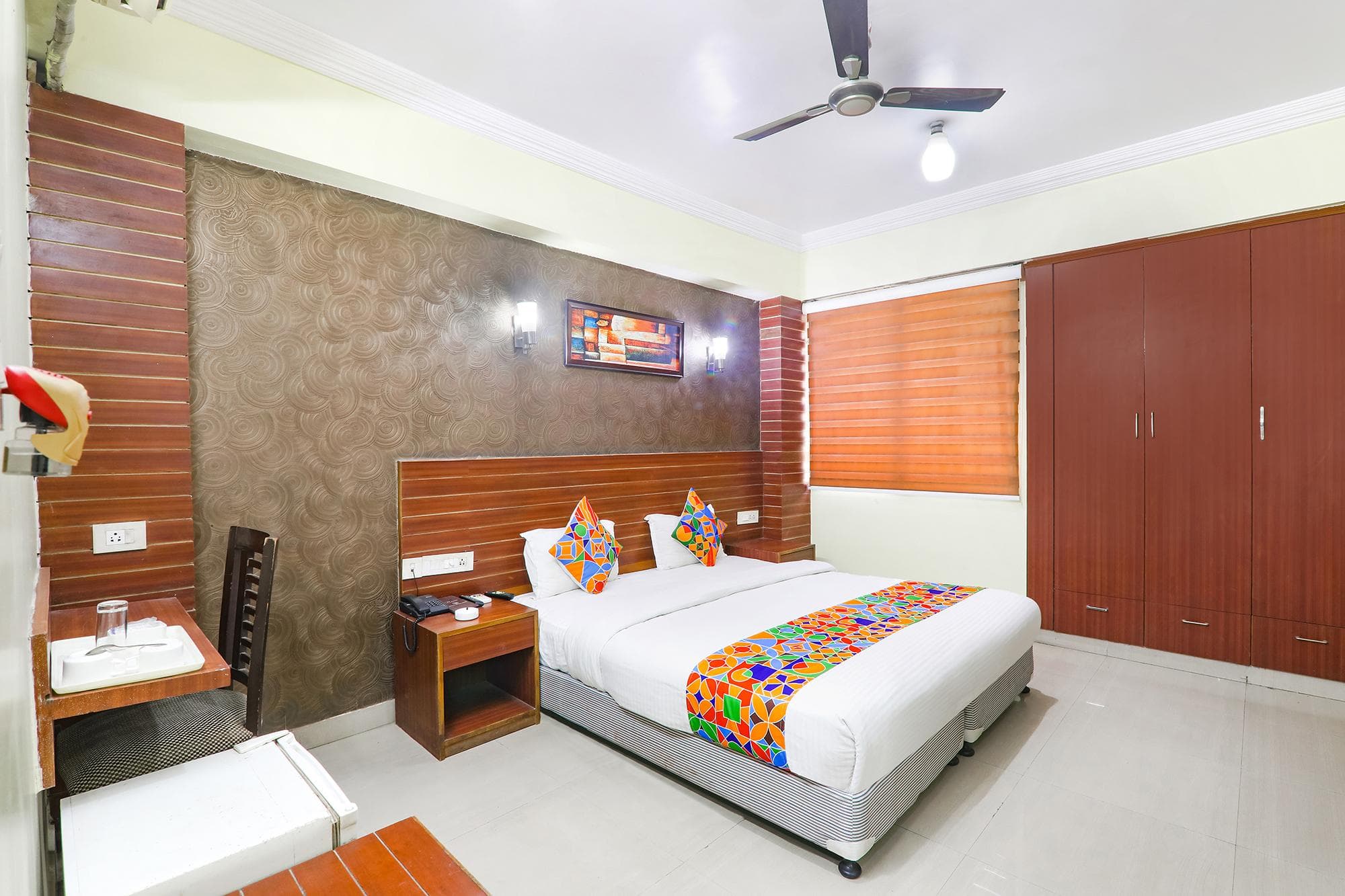 FabHotel Royal Ville photo 2