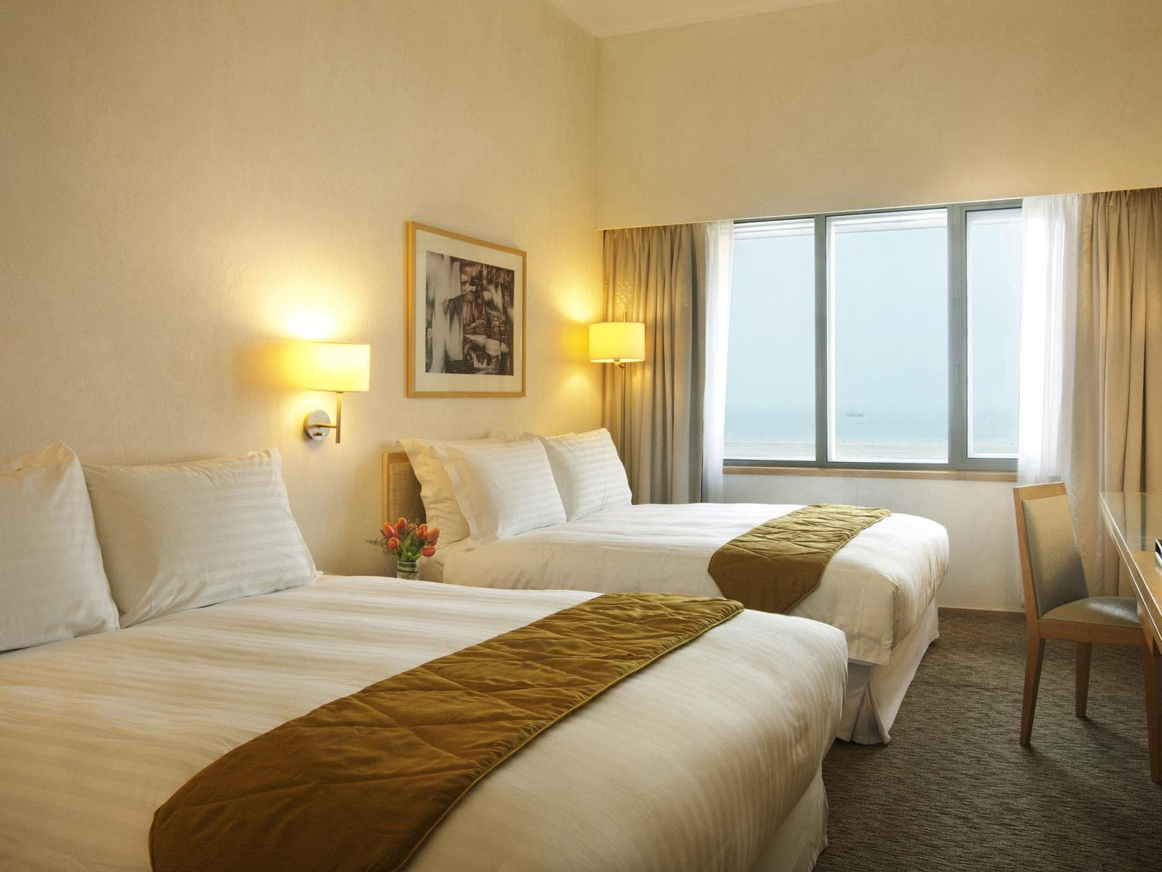 Regal Airport Hotel photo 2