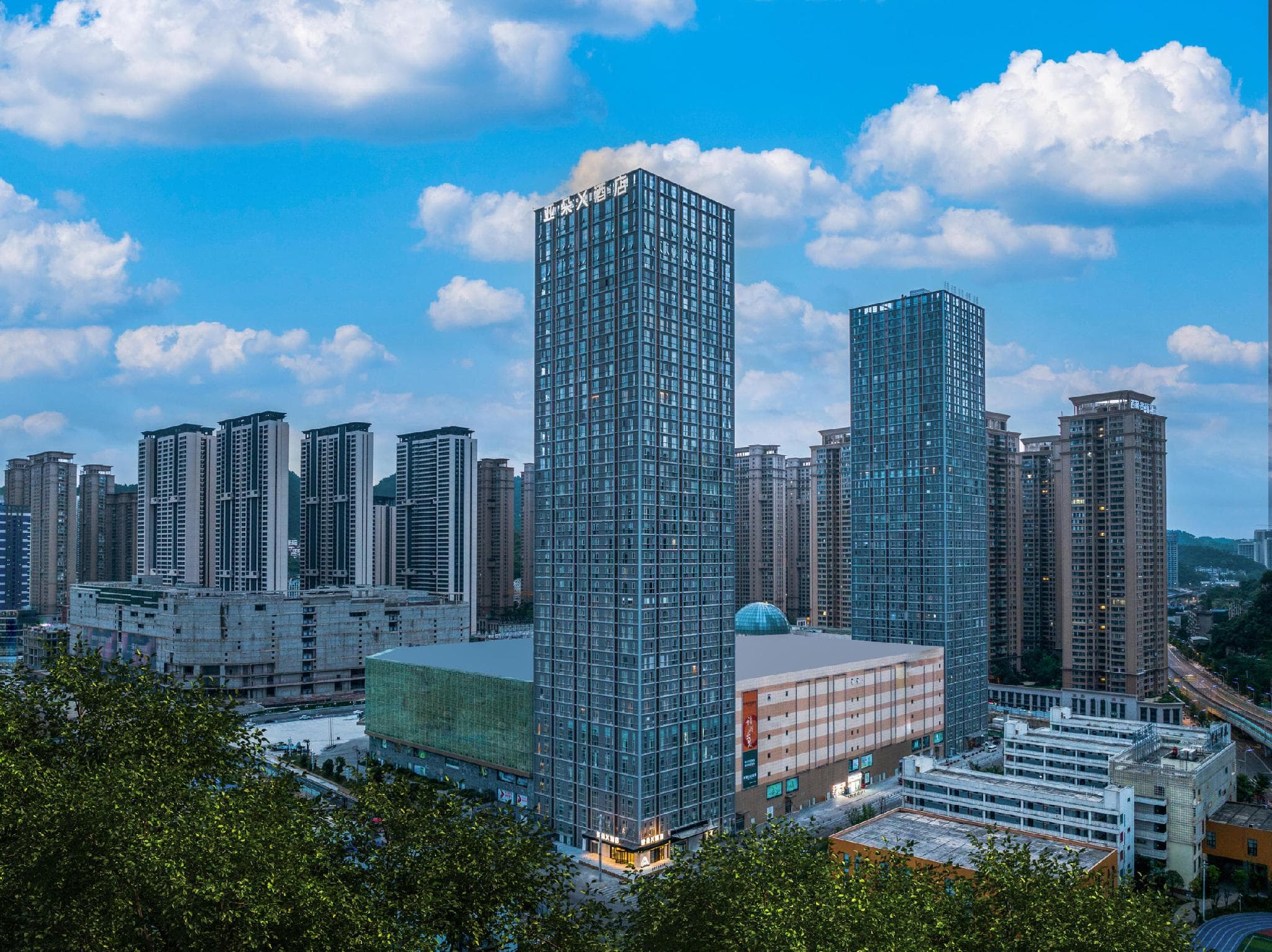 Atour X Hotel Guiyang Jiaxiu Building Jichang Road