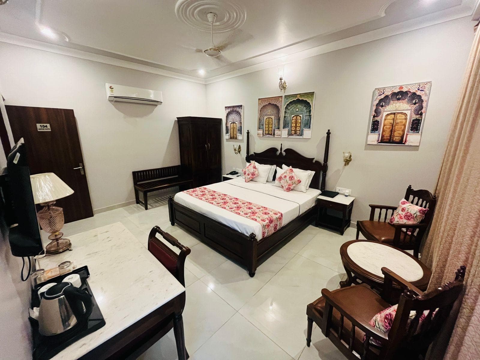 Chitawa Haveli - A Luxury Heritage Hotel photo 2