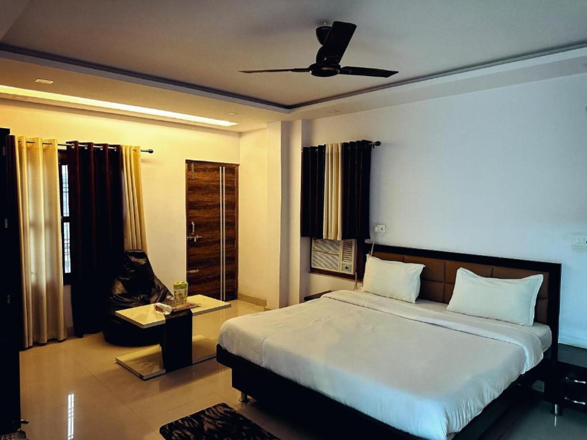 Hotel Pink Paradise(Gorakhpur, UP)